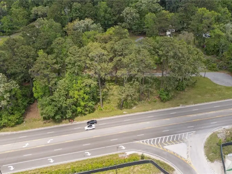 1.03 Acre C-1 Zoned Development Lot on Ogeechee Rd, High Visibility Location