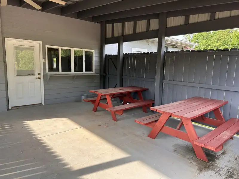 Commercial Restaurant with Rv Hookups and Additional Lot Near I-40 Exit 152