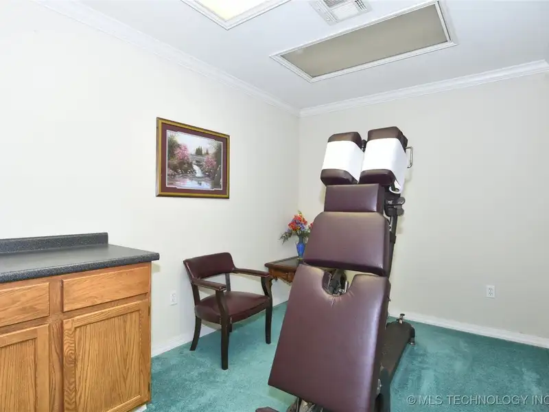 Live-work Property: 2000 Sq. Ft. Office Building with House on 1.25 Acres