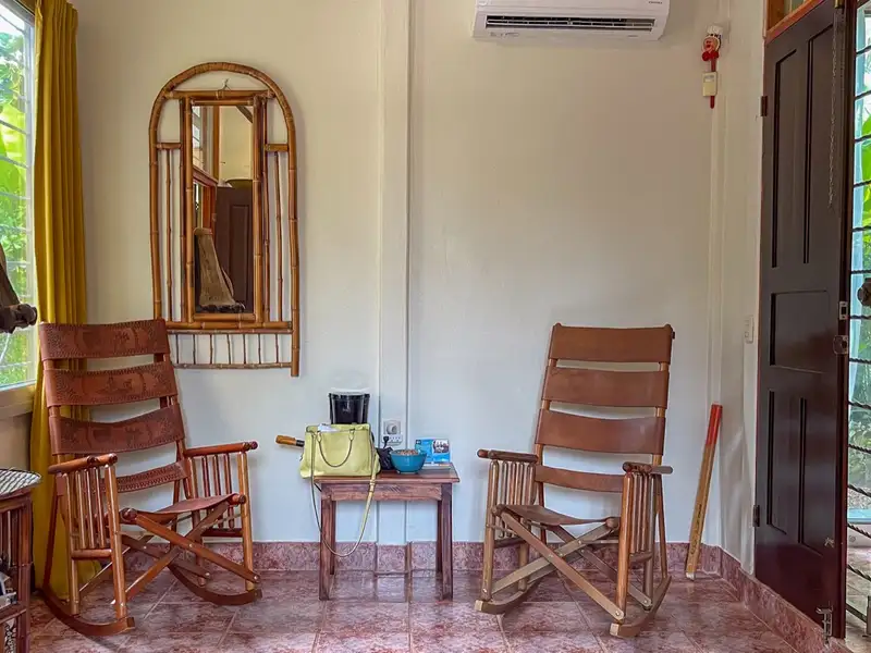 One-bedroom Home with Expansion Potential in Central Ojochal, Costa Rica