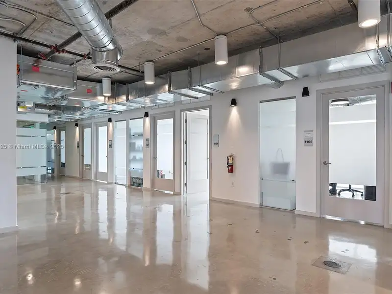 Professional Office Space for Rent - 58 Sf, 10th Floor Near I-95 & Brickell