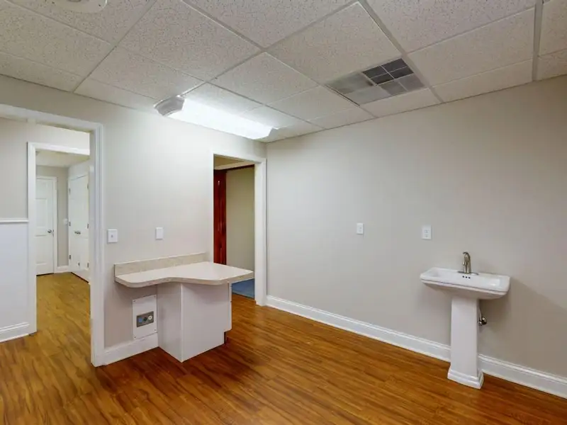 Medical Facility for Sale Near Hospital - 4,510 Sq Ft with Multiple Treatment Rooms