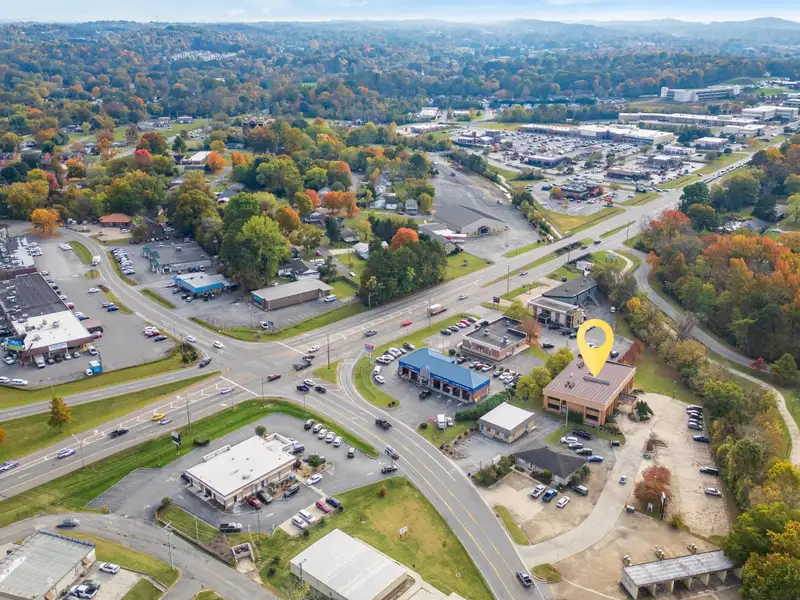 Cleveland, Tn Office Suites for Lease - Newly Remodeled, 2,400 & 2,164 Sq Ft