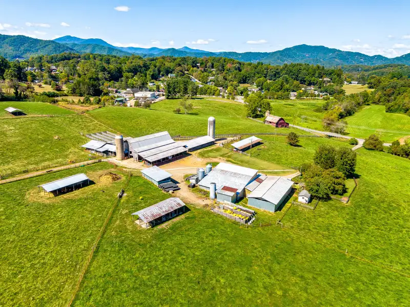 Residential Development Opportunity in Raccoon Creek Neighborhood, Waynesville, Nc