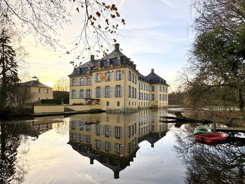 Crassenstein Castle: Historic Property in Münsterland, Ideal for Boutique Hotel or Bed & Breakfast