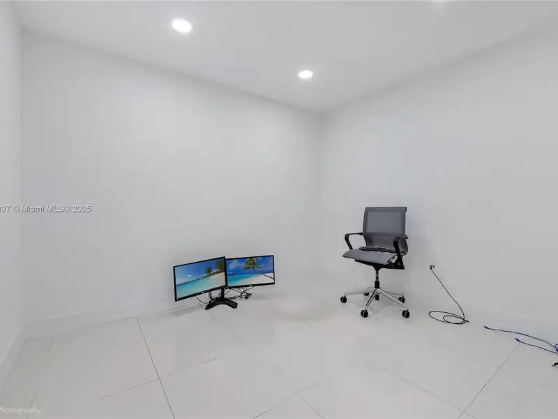 Modern Office Space for Lease in Prime Coral Gables Location with Flexible Floor Plans