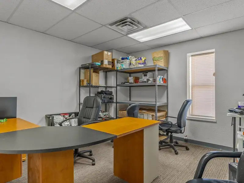 Office and Warehouse with Quonset Hut on 0.45 Acres, Fully Fenced