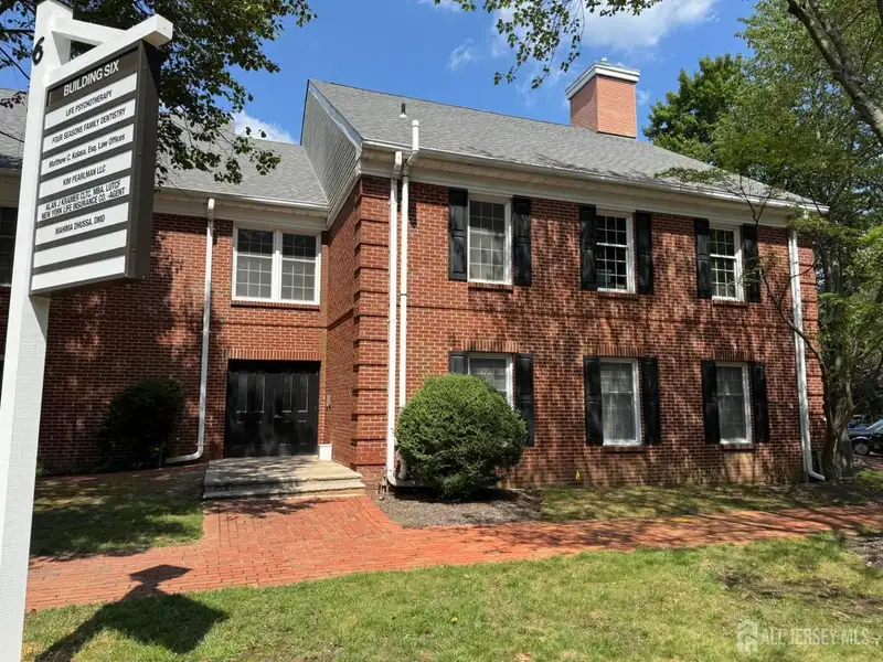 Medical Office Suite for Sale in East Brunswick's Williamsburg Commons, 820 Sf