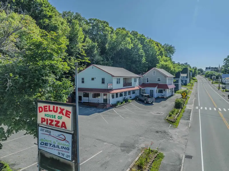 Mixed-use Building with Restaurant and Apartments in High-traffic Littleton Location