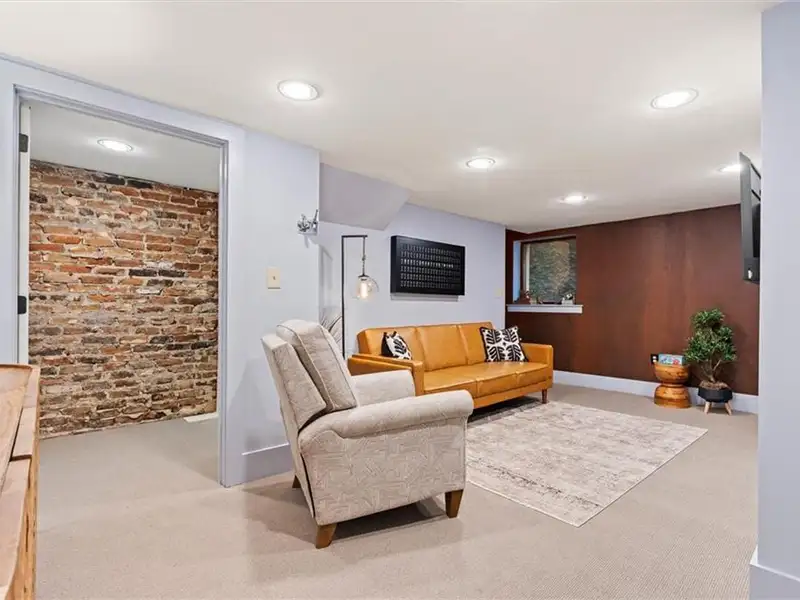 Renovated Heritage Mobile Property with Class a Recording Studio and Prime Office Space