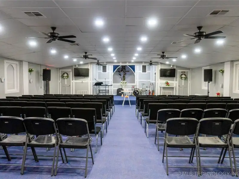 Versatile 5200+ Sf Commercial Property with Walk-out Basement in Prime Location