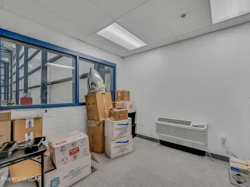 16,000 Sq Ft Hangar for Sale or Lease at Hazleton Regional Airport
