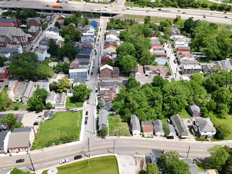 Development Opportunity: Multi-use Lots with Skyline Views in Covington, Kentucky