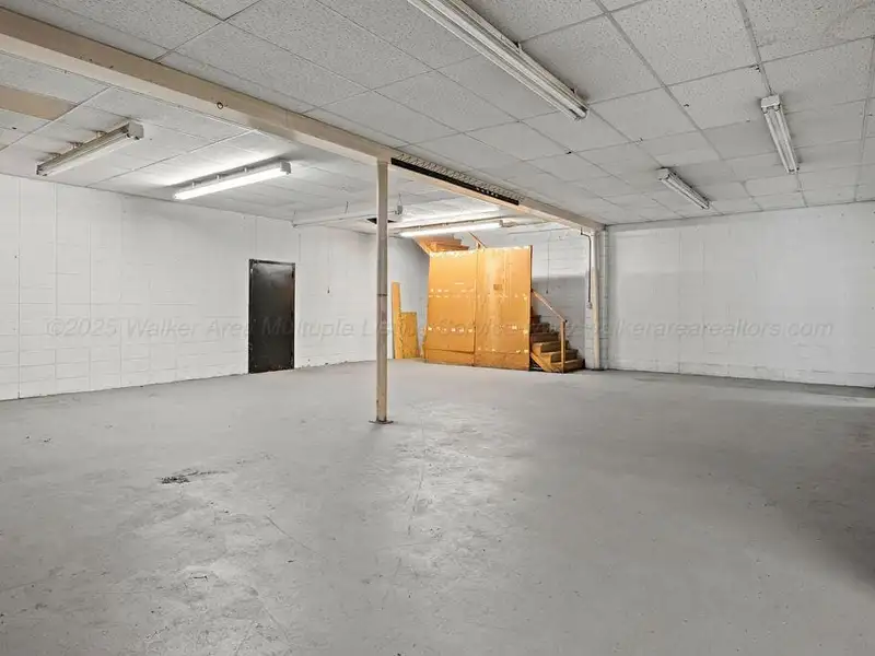 Versatile 8,370 Sqft Property with Storage and Kitchen Near Interstate