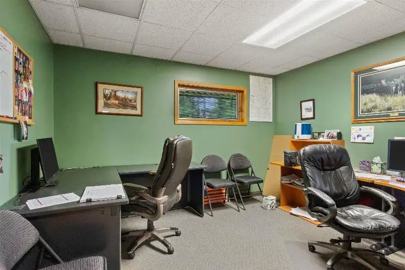 Standalone 3,300 Sf Commercial Building in Stanley Street Medical Arts Plaza, Stevens Point