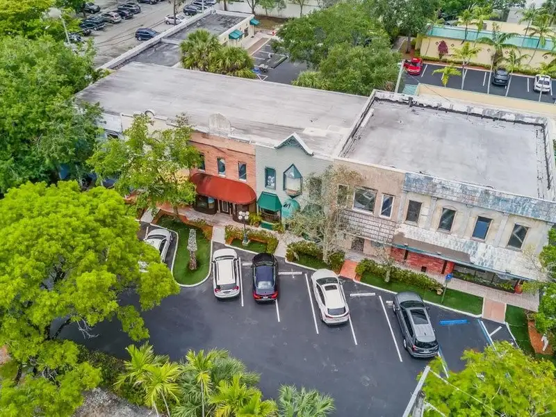 Versatile B-hc Zoned Commercial Property with Office and Retail Space