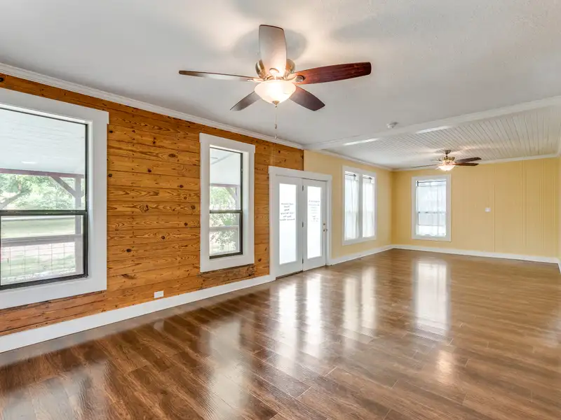 Historic Two-story Commercial Building with Garage Loft Apartment in Prime Location