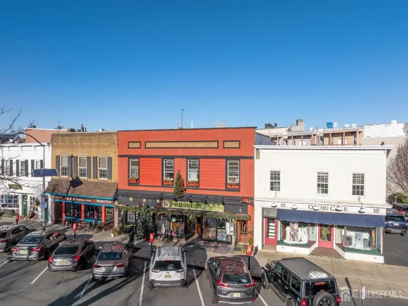 Freestanding Retail/office Building in Downtown Westfield with Parking and Dual Entrances