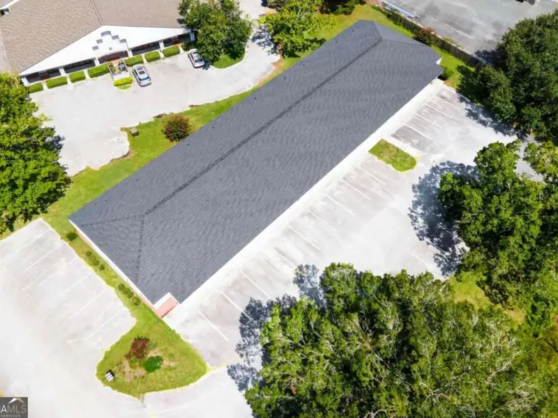 9,000 Sqft Industrial Building on 1.03 Acres in St. Marys, Ga