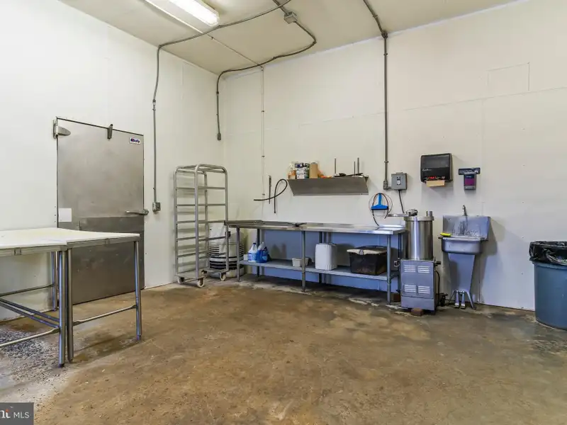Established Meat Market and Processing Facility on 7 Acres Near Raystown Lake