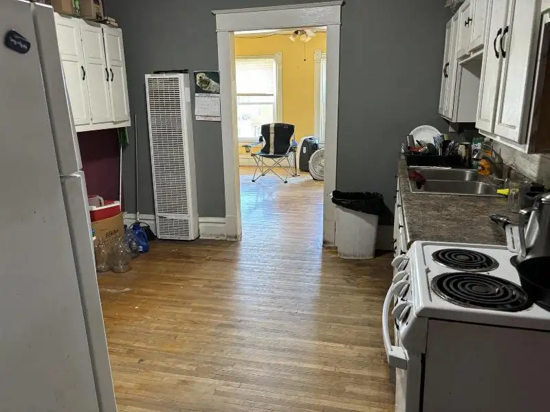 Mixed-use Investment Property with Two Rental Units in Prime Location