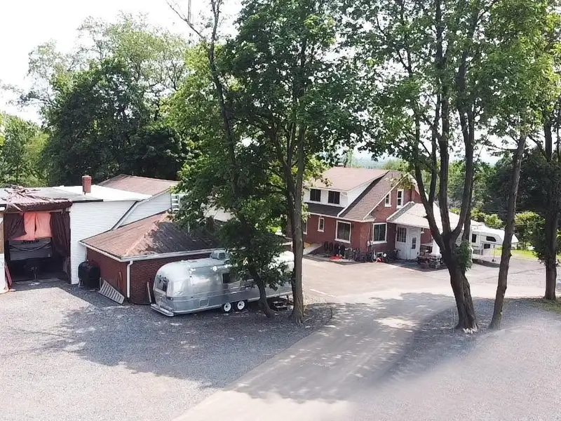 Versatile 4.5-acre Property on Bethlehem Pike with House, Barn, and Office Space