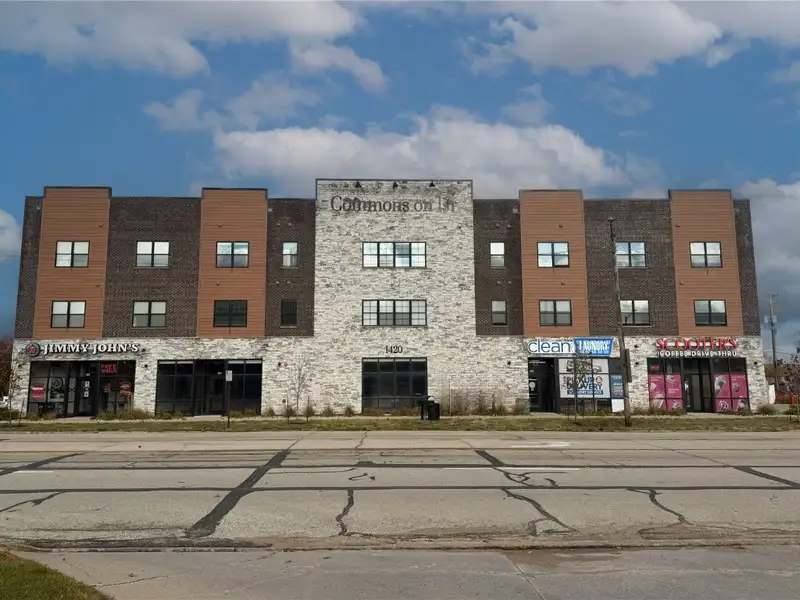 High-visibility Office/retail Space in Cedar Rapids' Revitalized Corridor