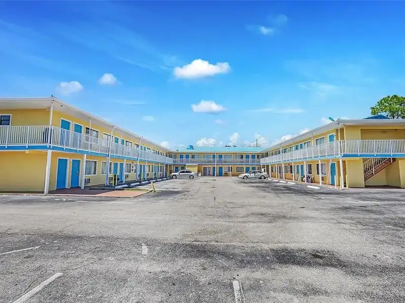 Independent Economy Hotel in Prime Location, St. Petersburg with 65 Keys and Redevelopment Potential