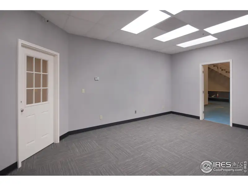 Industrial Office/warehouse for Lease in Loveland, Co - 5,057 Sf with Office Space