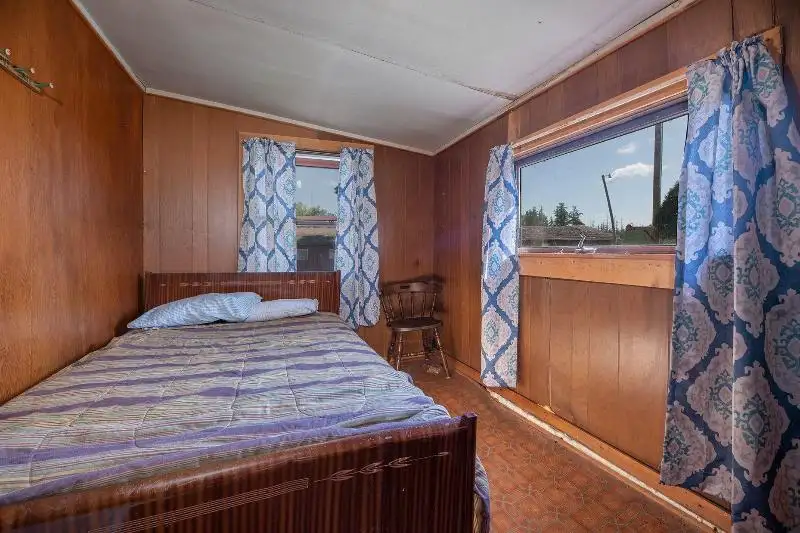 Investment Opportunity: Iconic Sportsman's Lodge with Cottages on Pickerel & Crane Lake