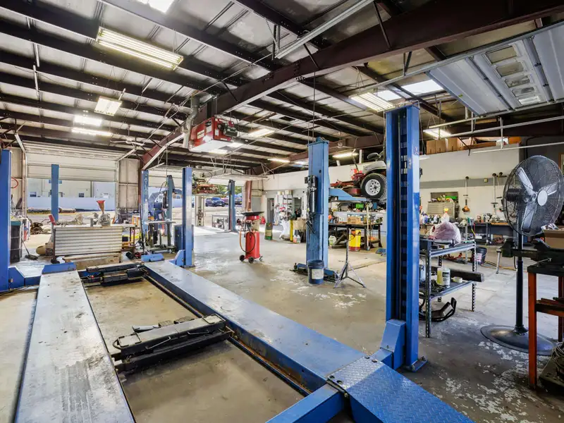 Versatile 9,940 Sq Ft Mixed-use Building on Congress Street, New Market, Shenandoah Valley