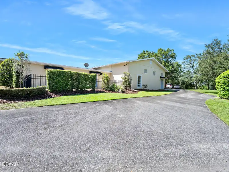 Class a Office Building with River Views in Ormond Beach, Ideal for Dual Tenancy