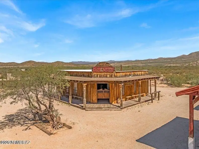 Unique Old West Movie Set and Museum in Gammons Gulch
