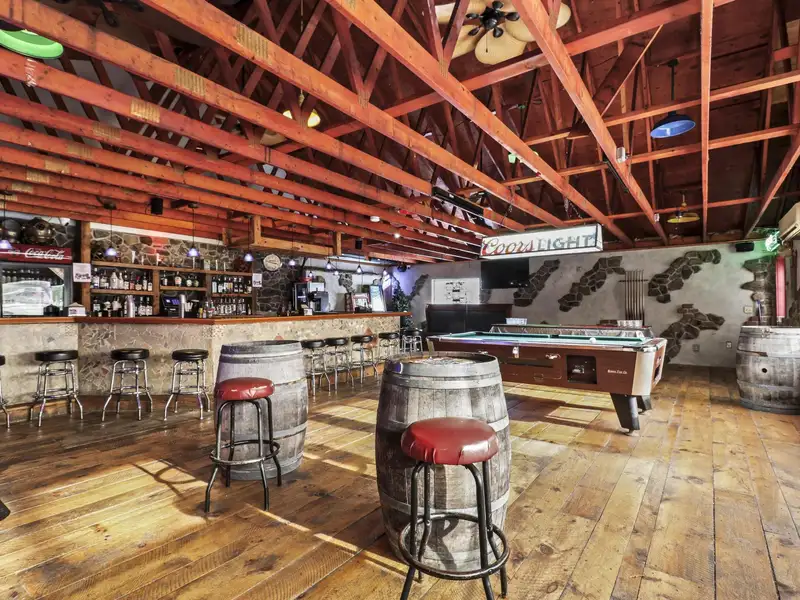 Turnkey Pizzeria and Tavern for Sale in Blakeslee, Pa - Prime Location on Route 115