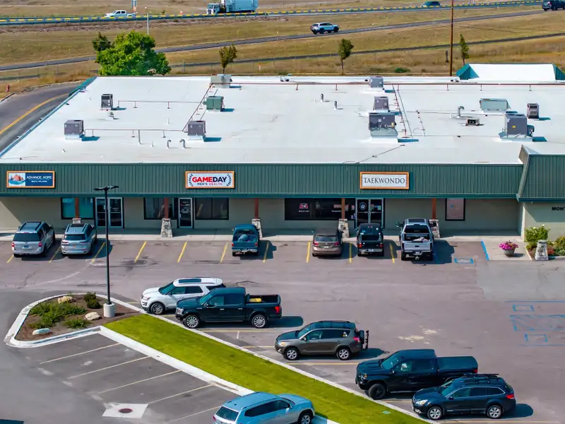 Remodeled Office Suites with Highway Access and Tenant Improvements Available