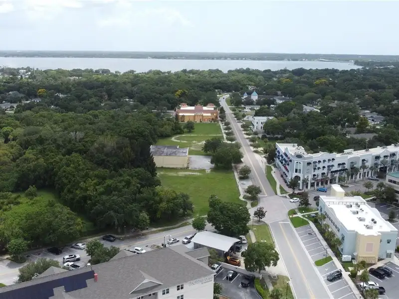 Auto Repair Shop for Sale in Established Oldsmar Location with Equipment and Storage
