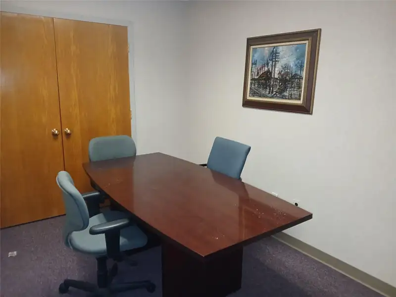 Office Suite for Lease in Westbury Village - 800 Sq Ft with Two Offices and Parking