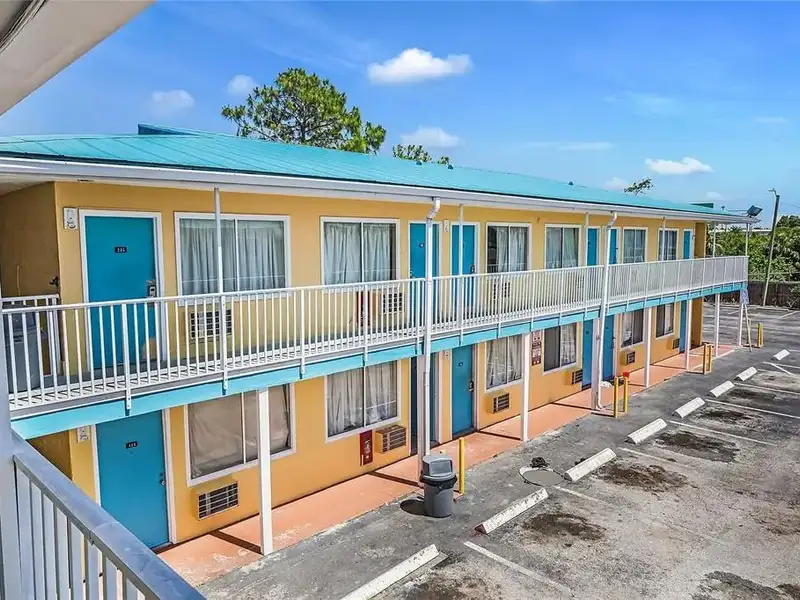 Independent Economy Hotel in Prime Location, St. Petersburg with 65 Keys and Redevelopment Potential