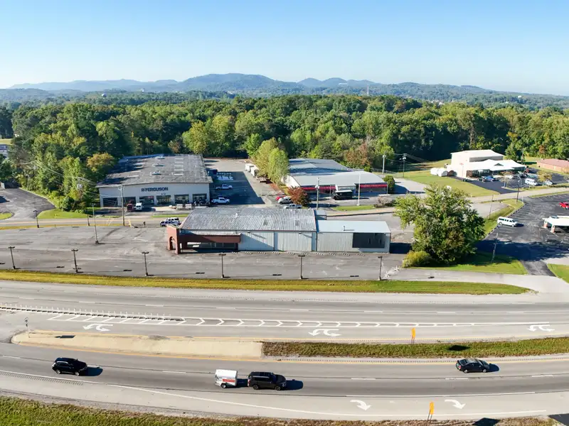 Versatile Commercial Property on Highway 25 N, Corbin with Showroom and Office Spaces