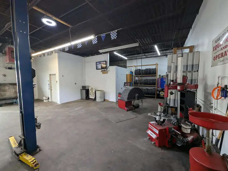 Turnkey Tire Business for Lease with Fully Equipped Office and Three Bays