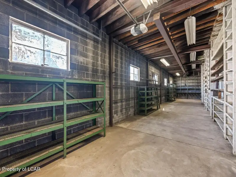 8,000+ Sq Ft Versatile Building in Central Wyoming Near Wyoming Ave