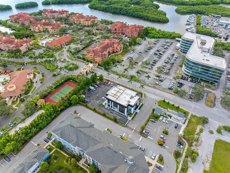 Premium Corporate Office Space with Helipad on U.s. 19 N, Clearwater
