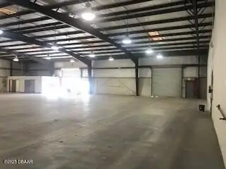 9,375 Sf Warehouse with Office, A/c Restrooms, and 18ft Clear Height