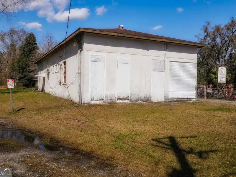 4-acre Commercial Property with Historic Fire Museum on Us Hwy 17, Woodbine