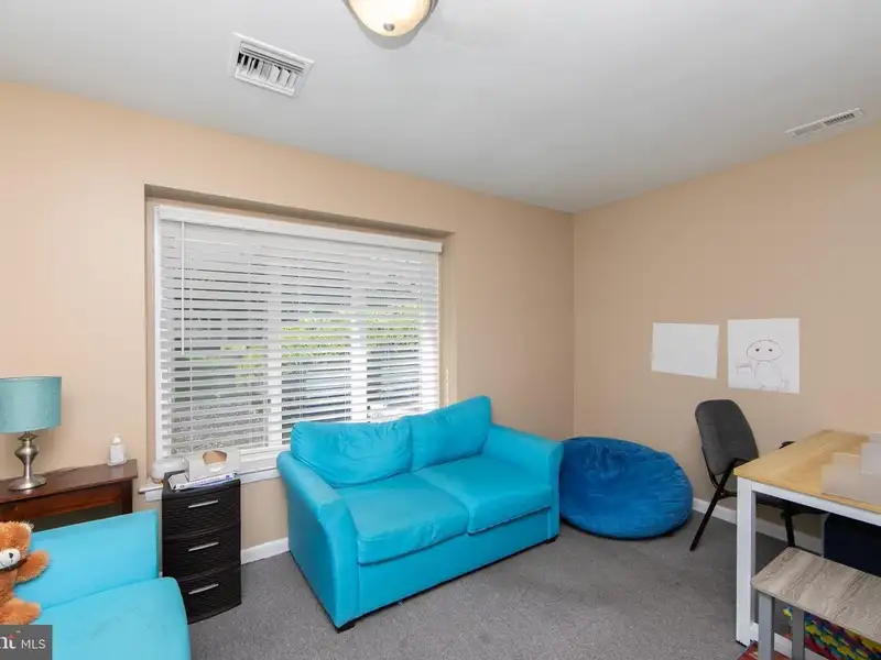 Bi-level Office Condo in Washington Township Professional Campus, Turnersville, Nj