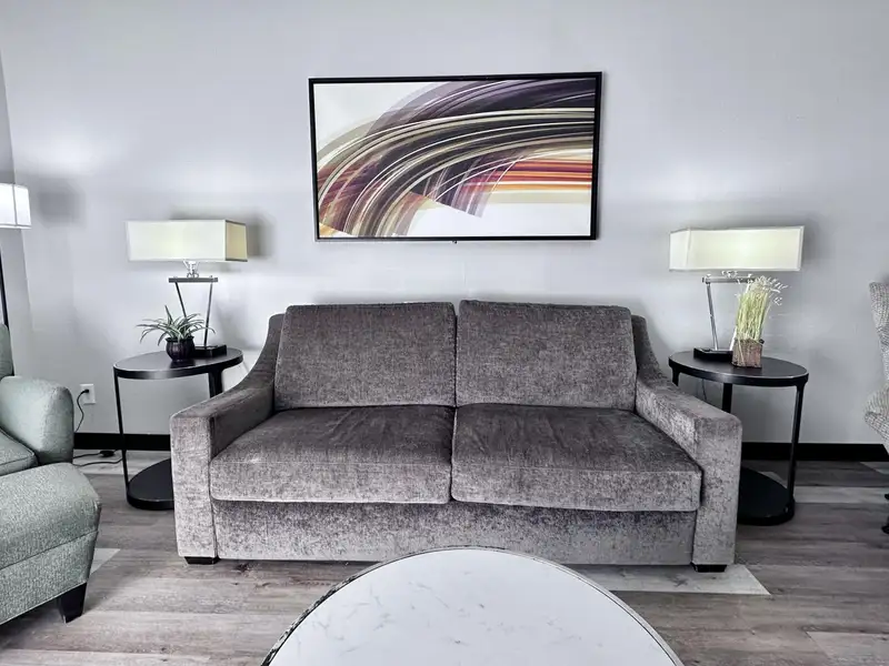 Turnkey 77-key Hotel Investment Opportunity in Prime Location with Extensive Upgrades