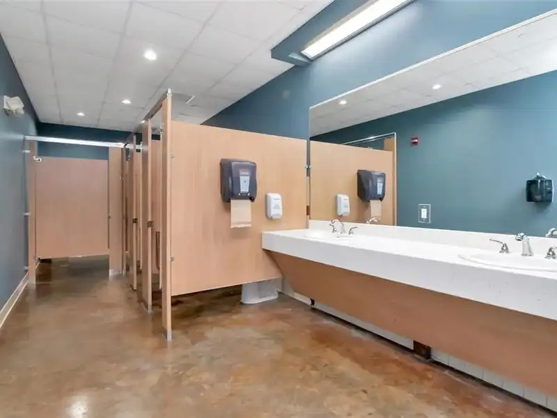 Office Condo in Downtown Tampa's Channel District with Parking and Retail Amenities