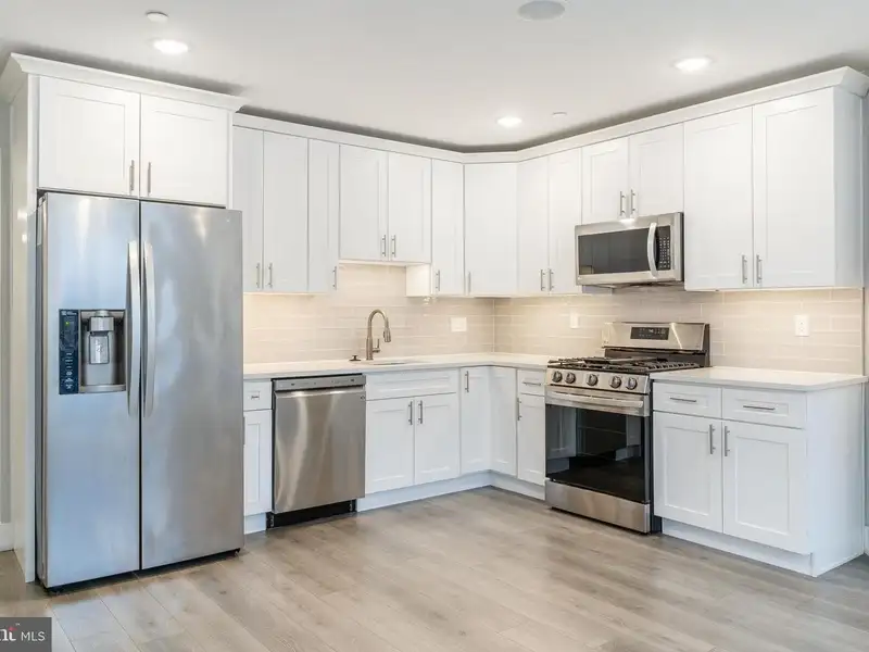 Multifamily Investment Property in Philadelphia's 19143 - Five 2-bedroom Units