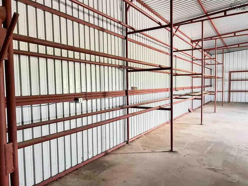 Commercial Property with Office, Living Quarters, and Warehouses in Wichita Falls Area