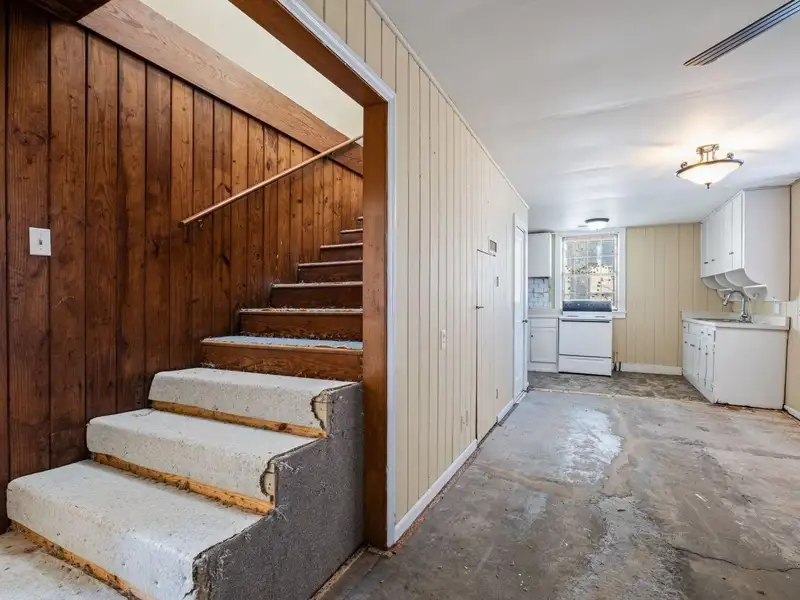 Historic Bungalow and Detached Unit on Main St with Commercial Potential